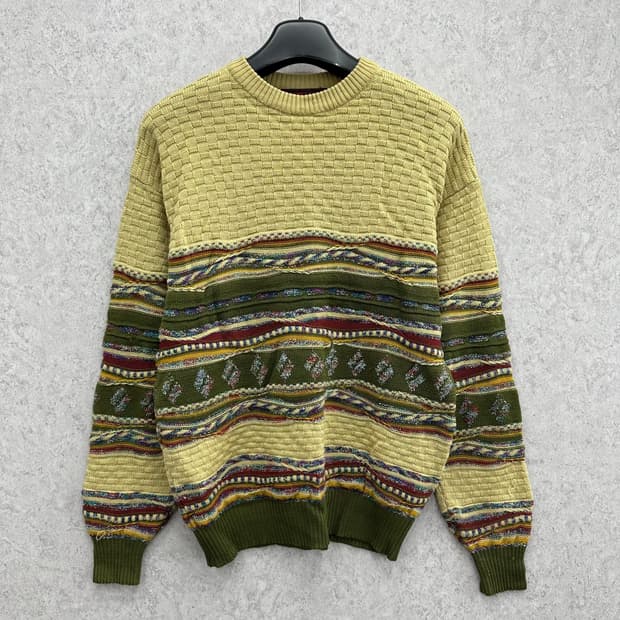 105 쿠지맛 여자 니트