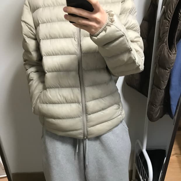 유니클로 경량패딩