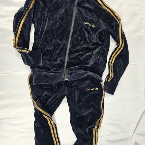 아디다스벨뱃져지