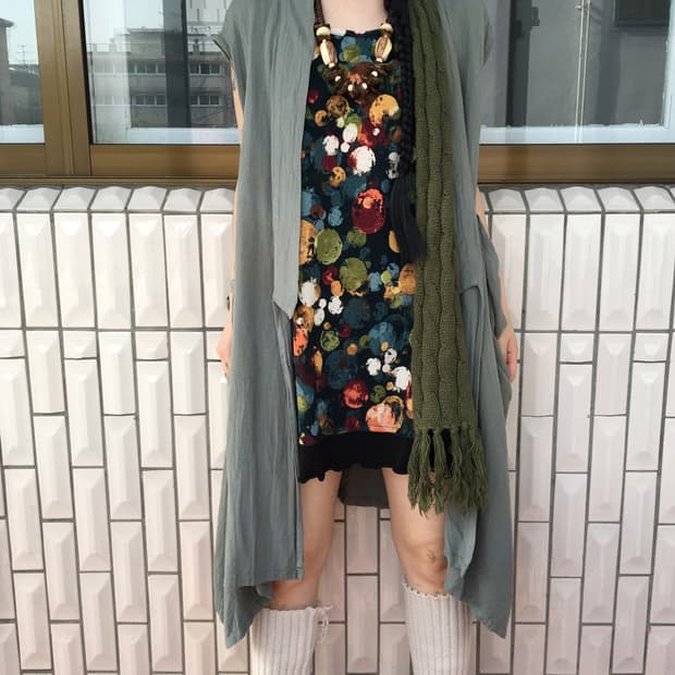 Ethnic mood open vest