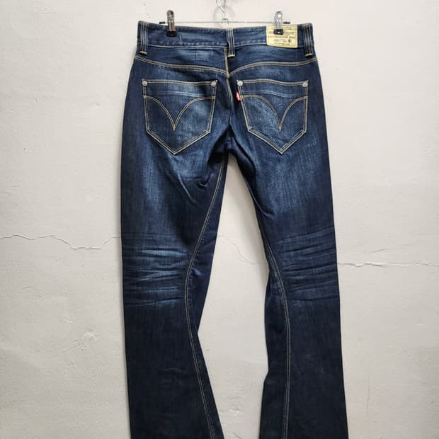 리바이스 웨스턴 엔지니어드 데님