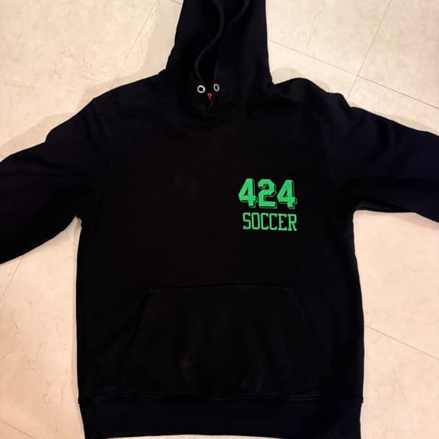 424 로고 후드티 