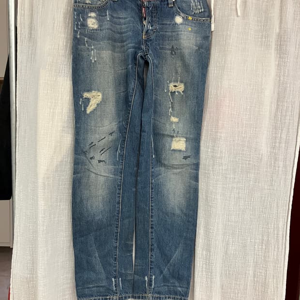 디스퀘어드2 데미지 진 (46 사이즈)