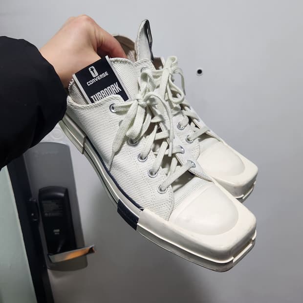 컨버스 다크쉐도우 터보타크 척 70 로우화이트 270