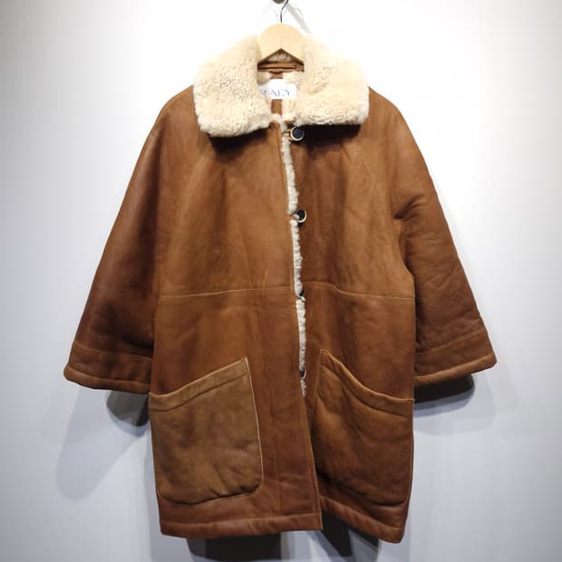 RAEY 램스킨 시어링 코트 브라운