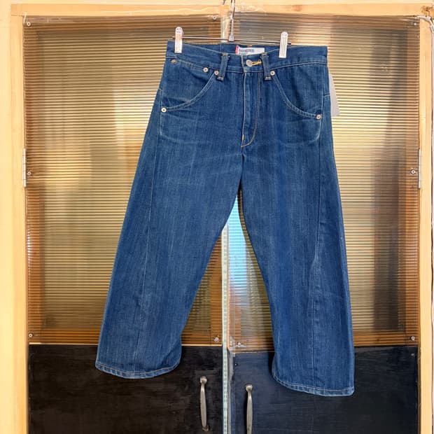 리바이스 엔지니어드진 7부 27인치