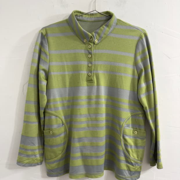 seretone stripe detail top