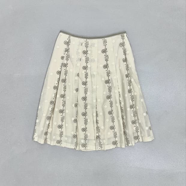 자수 스커트