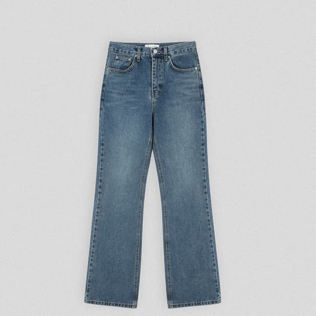 틸아이다이 세미부츠컷 팬츠