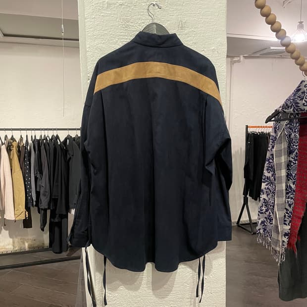 파세타즘 레더 셔츠