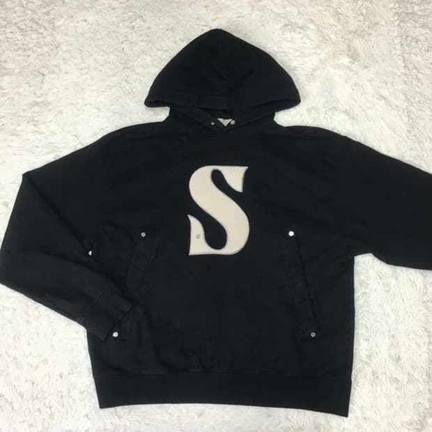 세터 아플리케 포켓 후드티 DD16