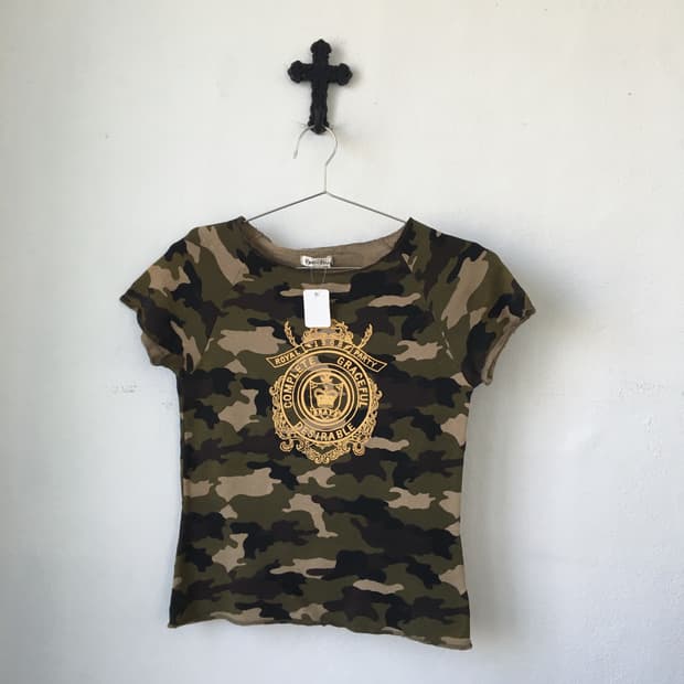 Came pattern t shirt