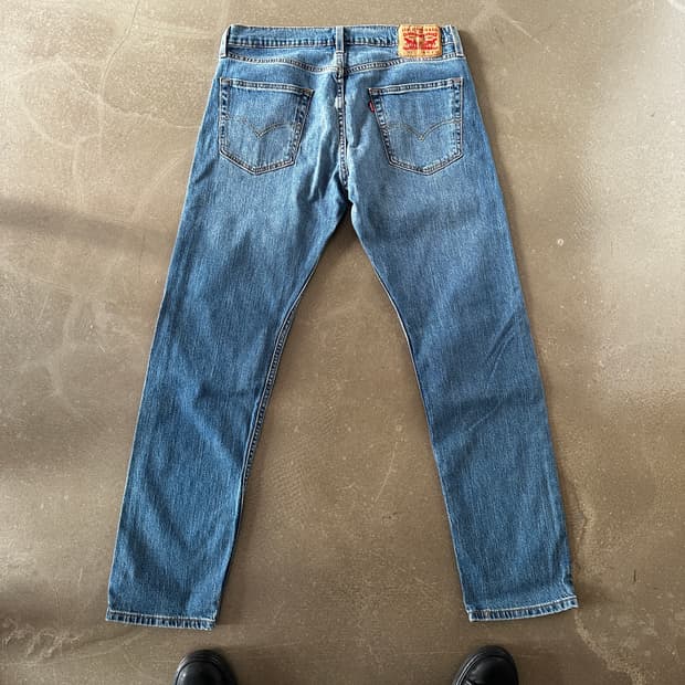 Levis 502 레귤러 테이퍼드 데님 팬츠