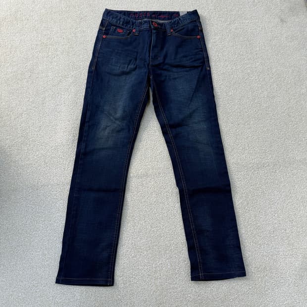 [30] 게스 여성 레드 포인트 일자핏 데님팬츠 0115T1