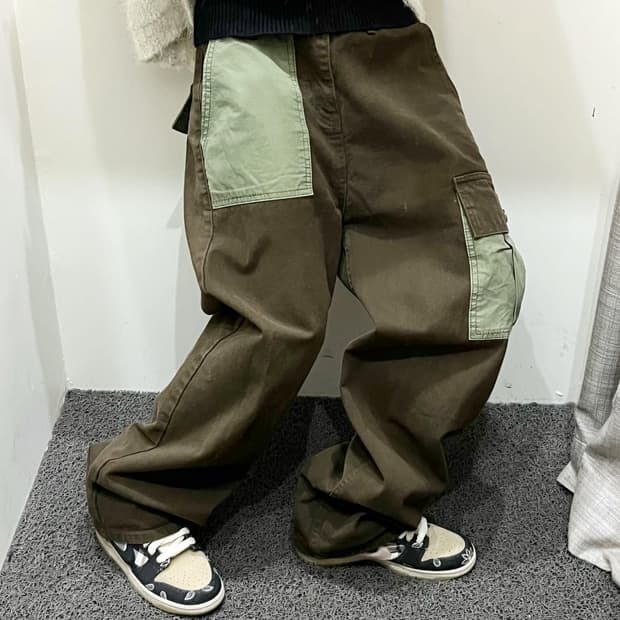 Vintage cotton cargo pants
