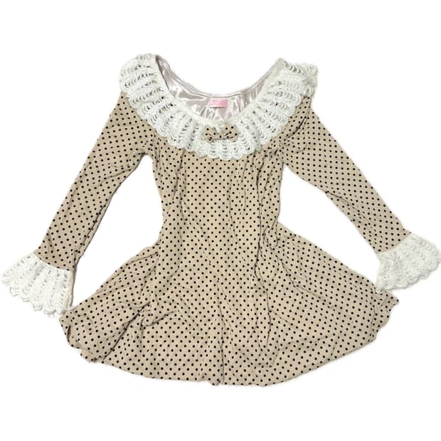 트랄라라 히메갸루 라떼갸루 도트 프릴 원피스