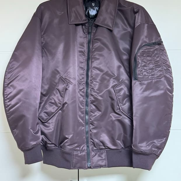 [유니클로+J] 다운 오버사이즈 립 블루종