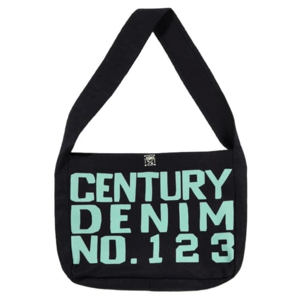 캐피탈 센츄리 데님 북백 가방