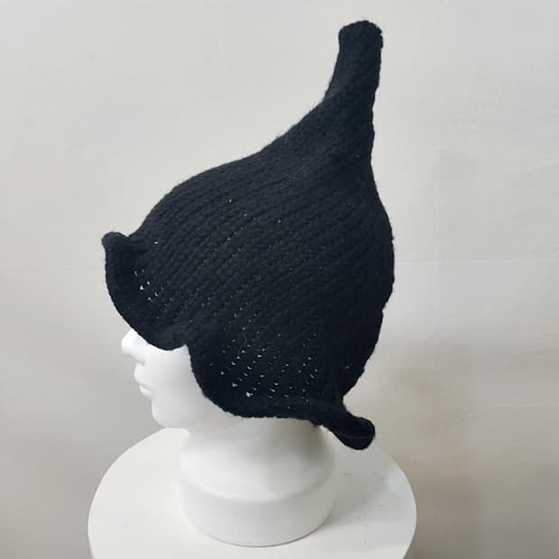 니트 고깔 모자 블랙