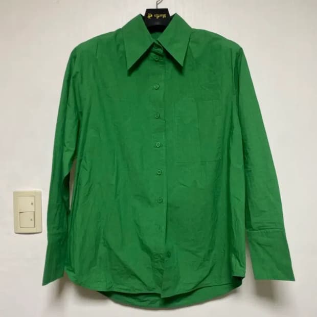 [COS] 여성용 코스 오버사이즈 롱슬리브 셔츠 그린 36사이즈