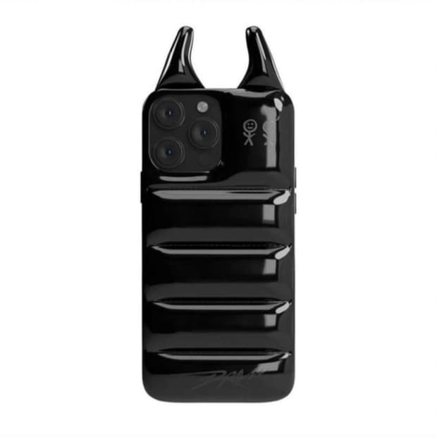 어반소피스티케이션 한정판 데빌 케이스