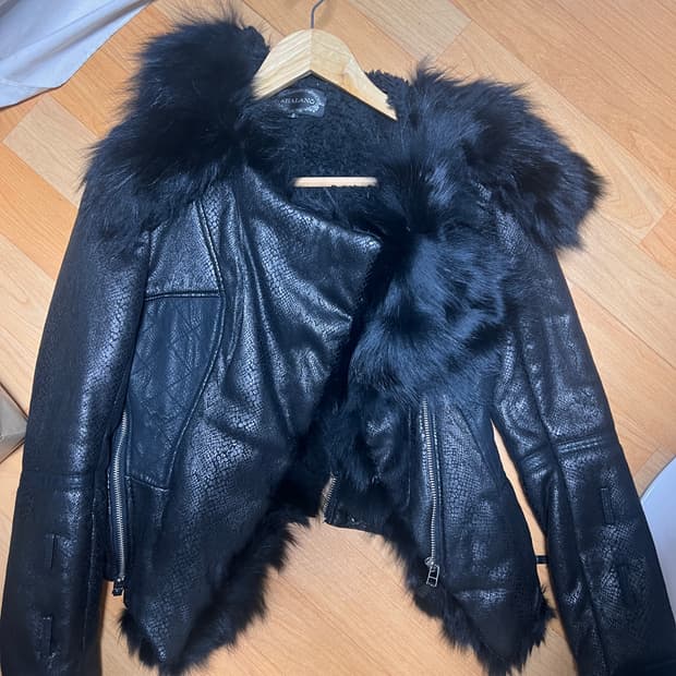 Shalang 샤랑 파에톤 무스탕 자켓