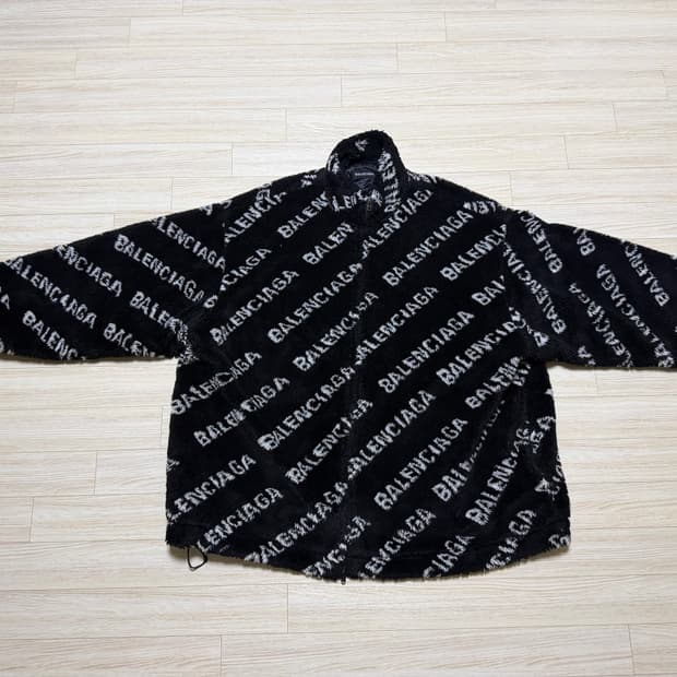 Balenciaga 발렌시아가 멀티로고 퍼 플리스 집업 자켓 50