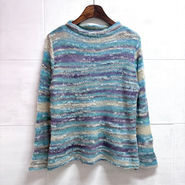 모헤어 부클 그라데이션 블루 니트 (JPN)