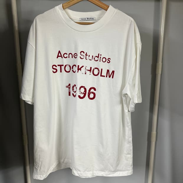 아크네 스튜디오 반팔 티셔츠