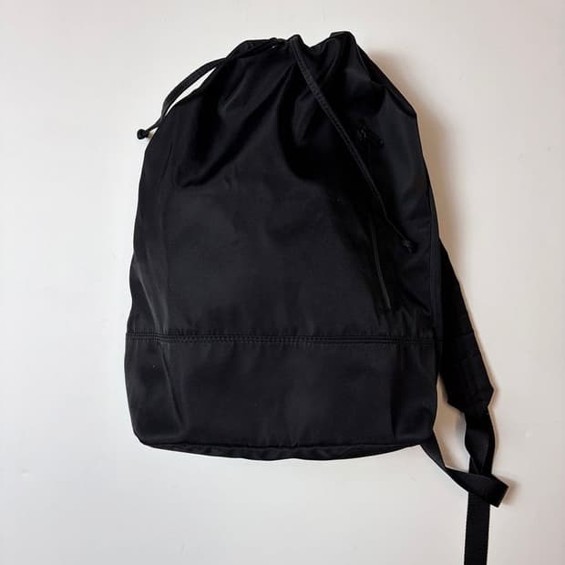 하아카이브 HAH ACHIVE 포코노 버킷 슬링백 Q1522