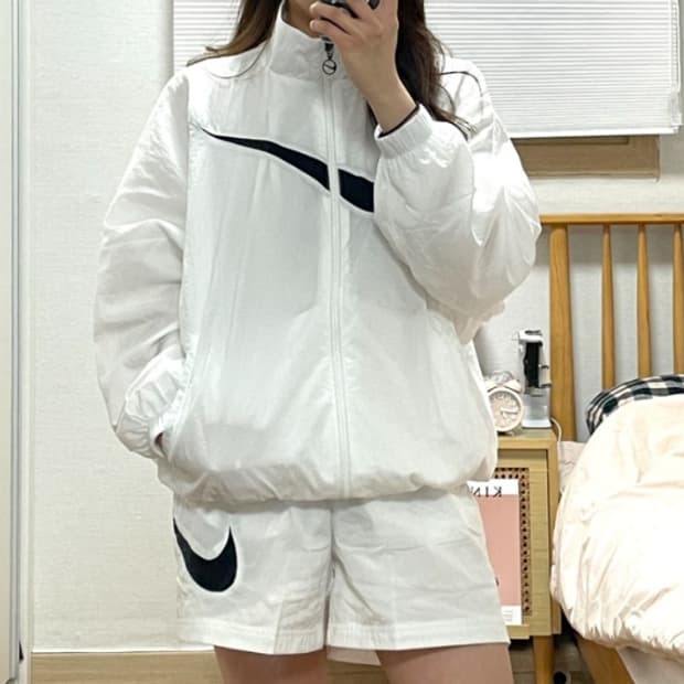 나이키 오버핏 바람막이 