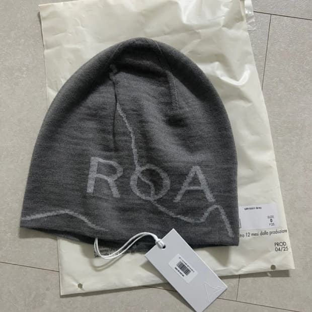 로아하이킹 비니 그레이 새상품