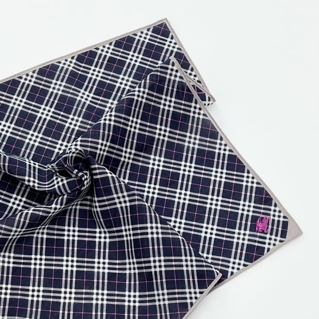 (새상품) burberry/ 버버리 쁘띠스카프 손수건