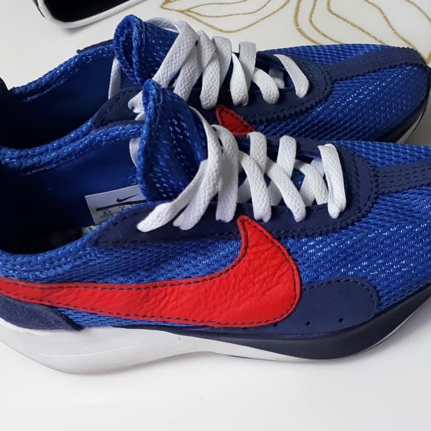 나이키 문네이서 운동화 