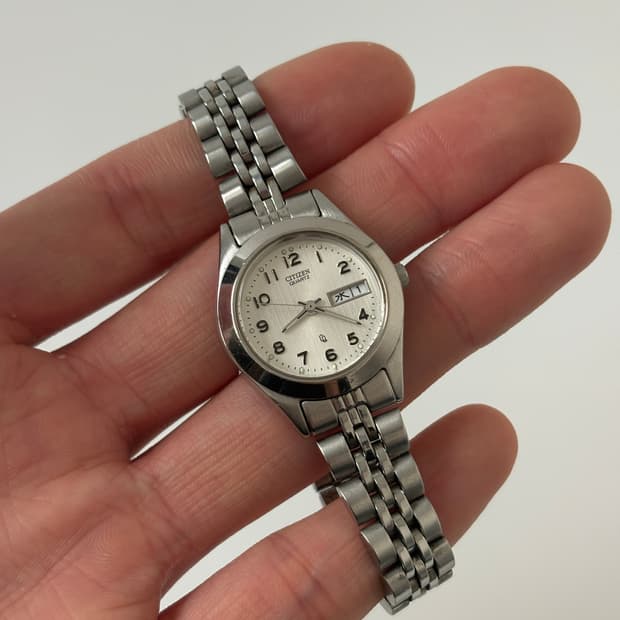 1980s CQ Silver Ladies Quartz