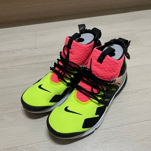 나이키 아크로님 프레스토 핫라바