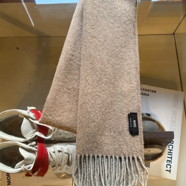 휴고보스 캐시미어 머플러
