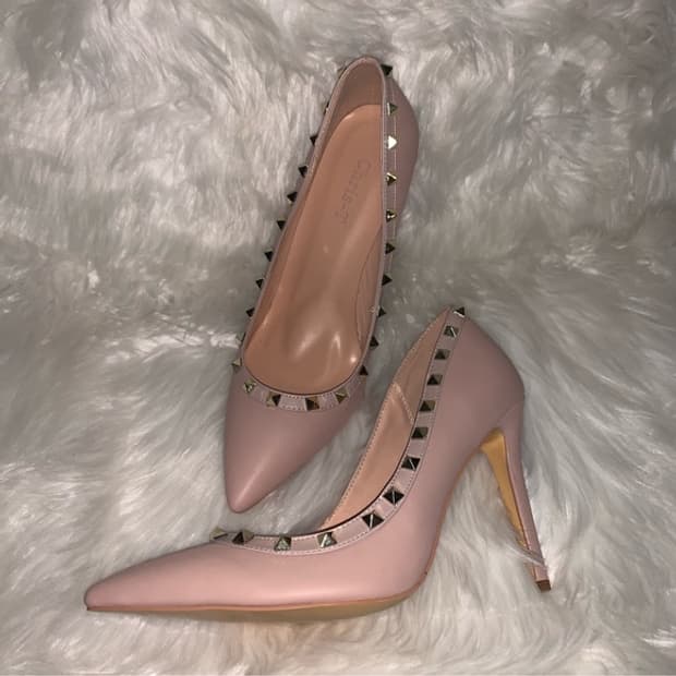 Valentino 발렌티노 락스터드 스텔레토 힐 37 딸기우유 핑크 갸루