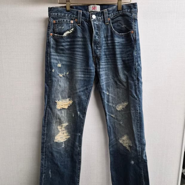 32) 리바이스 501 데미지 데님 팝니다