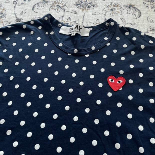 꼼데가르송 폴카 도트 티셔츠