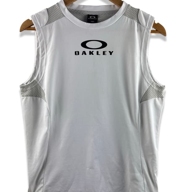 오클리 메쉬 슬리브리스2500