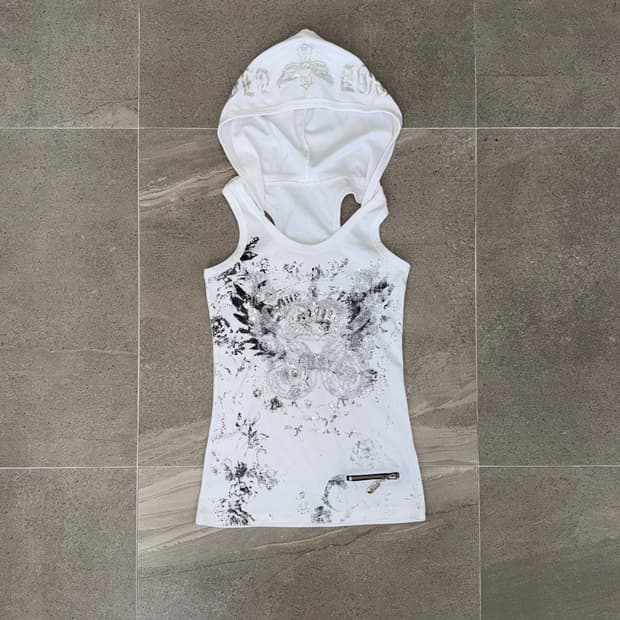 White y2k lettering graphic hood 슬리브리스