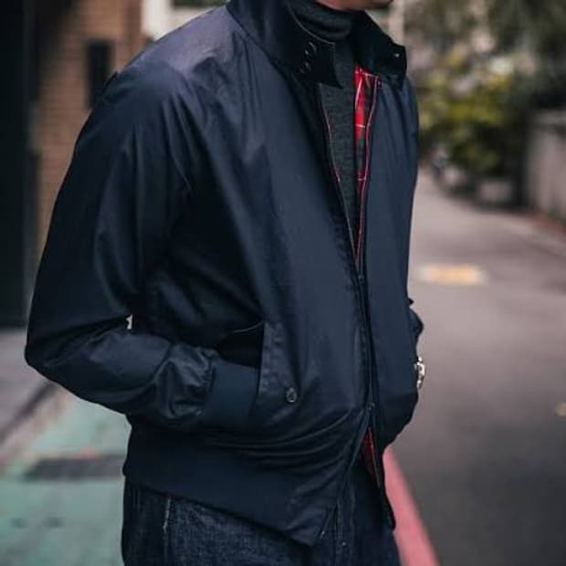 바라쿠타 g9 다크네이비 42사이즈