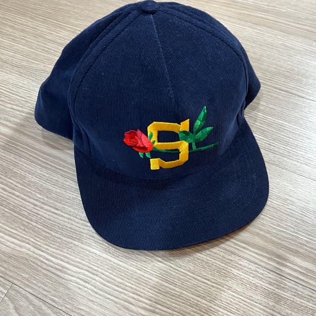 supreme rose 코듀로이 모자