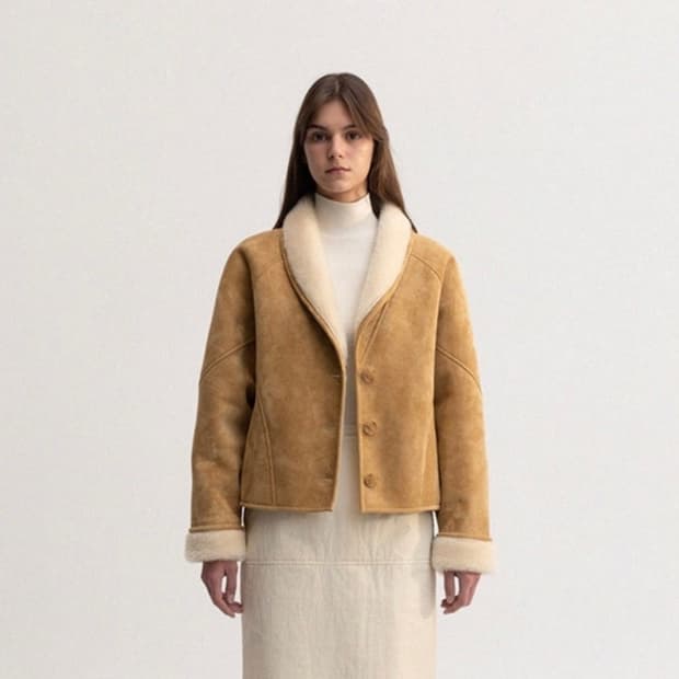 르 베이지 시어링 무스탕