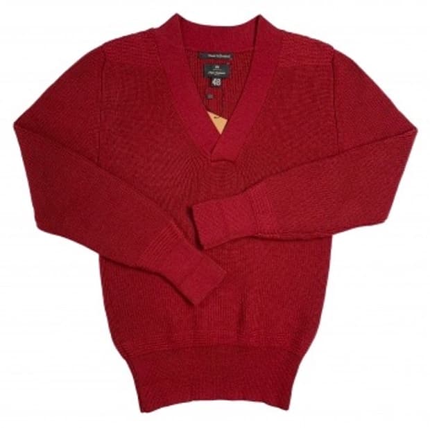 V-neck wool knit sweater