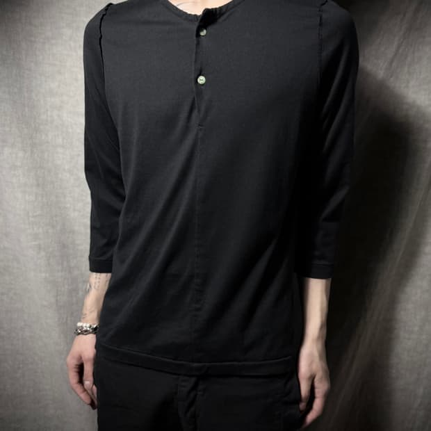 Individual Sentiments 7Sleeve HenleyNeck