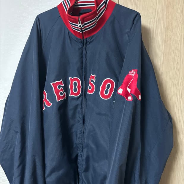 L) 마제스틱 보스턴 자켓 판매합니다.