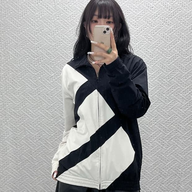 아디다스 스트릿 펑크 이큅먼트 바람막이 자켓 100 C10936