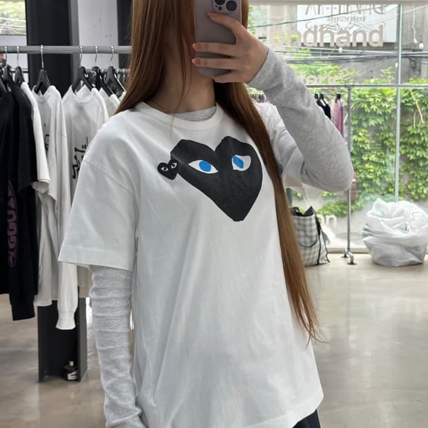 꼼데가르송 플레이 더블하트 블루아이 반팔티